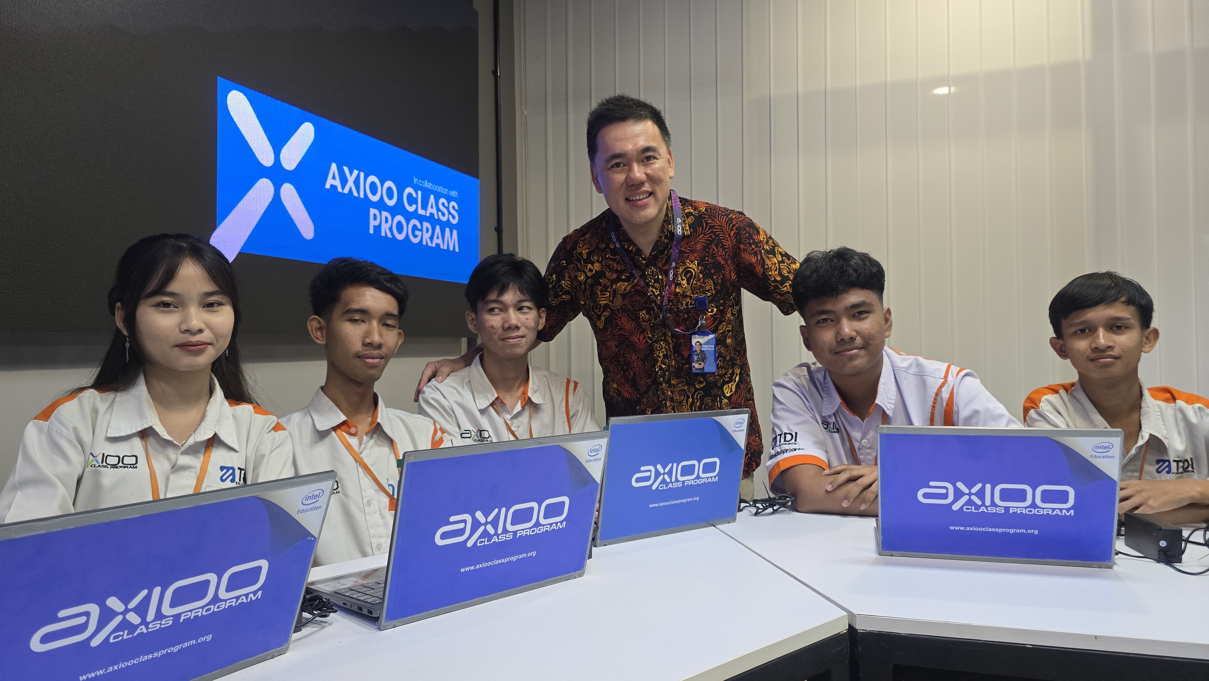 Axioo Class Program